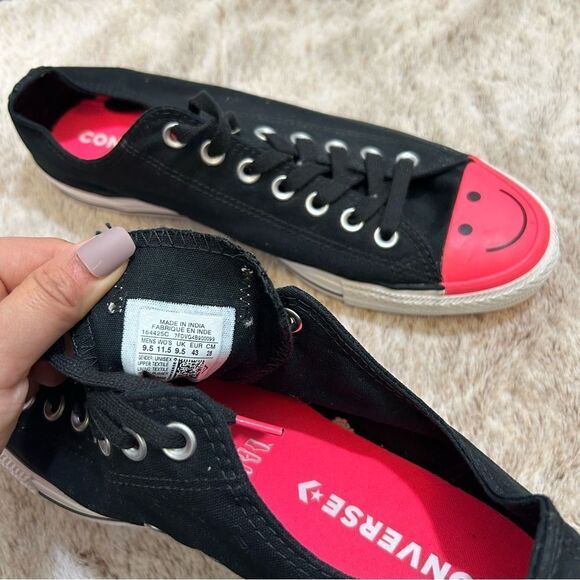 Converse CTAS OX Happy Smiley Face Black Racer Pink Sneakers Shoes M 9.5 W 11.5 - Picture 8 of 8